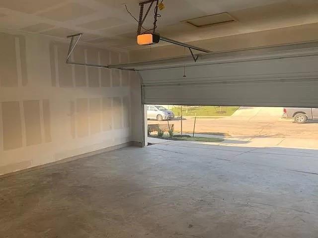 Foto del edificio - 6325 Mary Lewis Dr