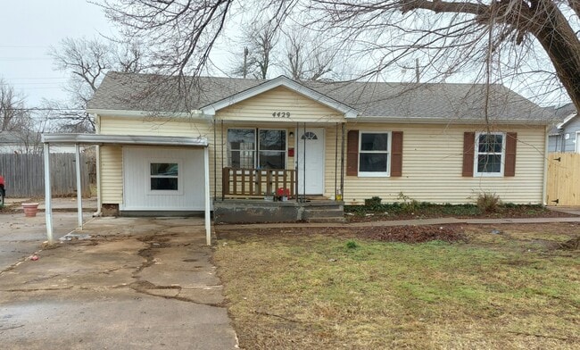 Photo - 4429 SE 39th St House