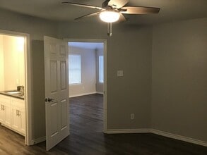 Building Photo - 5010 Chase Mountain Dr