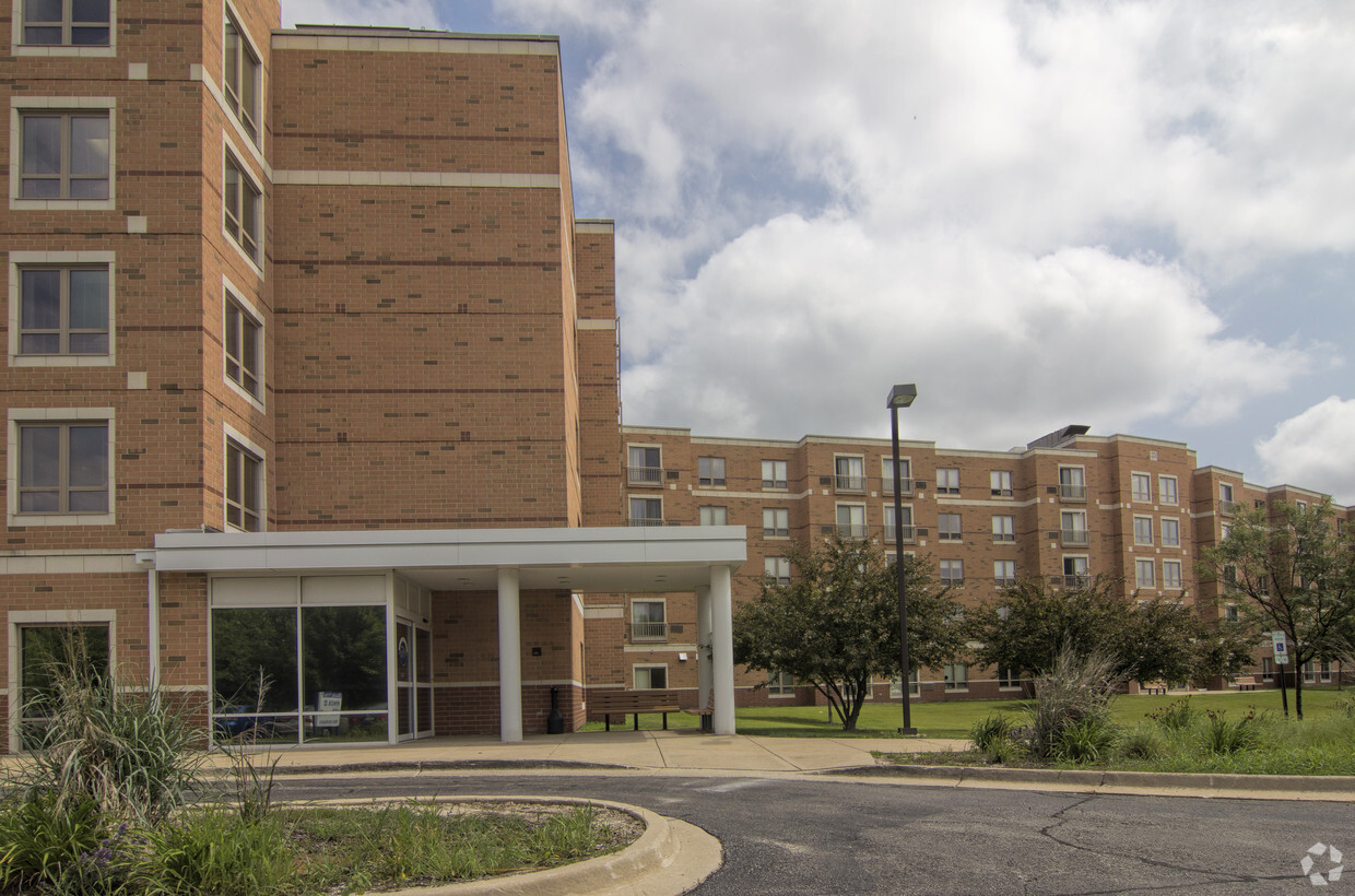 Building Photo - Mayslake Village Retirement