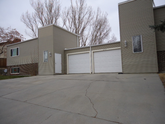 Primary Photo - 3750 E 15th St