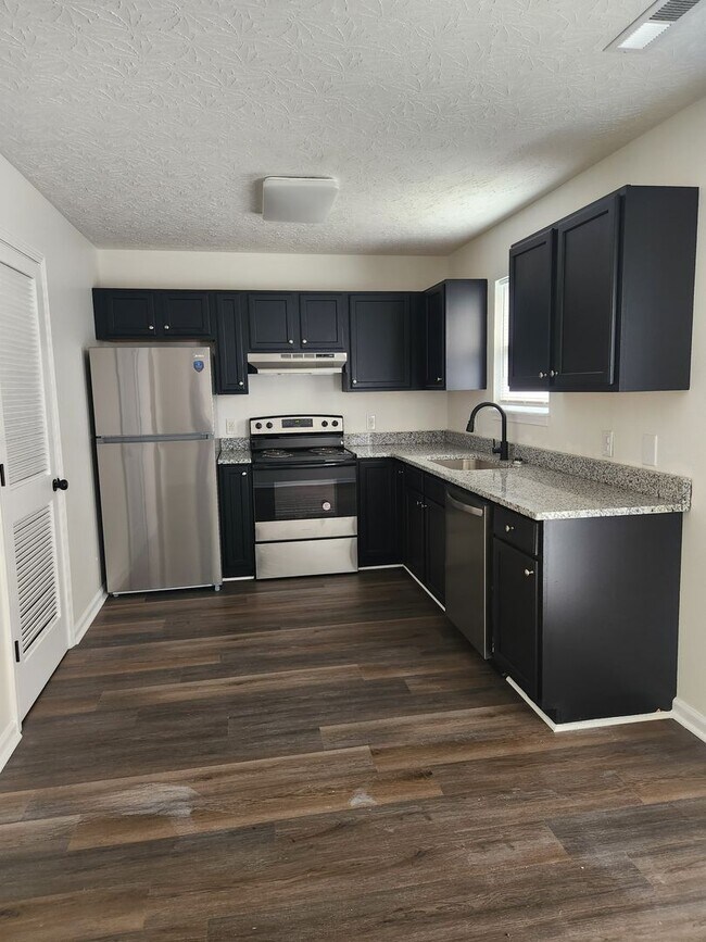 Foto del edificio - 106 Quail Ridge Cir