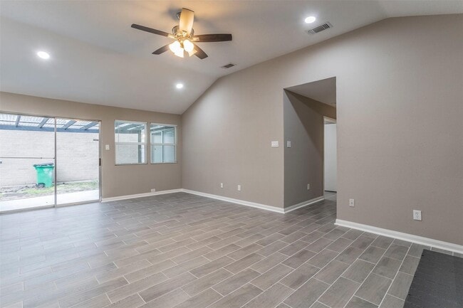 Foto del edificio - 10639 Autumn Meadow Ln