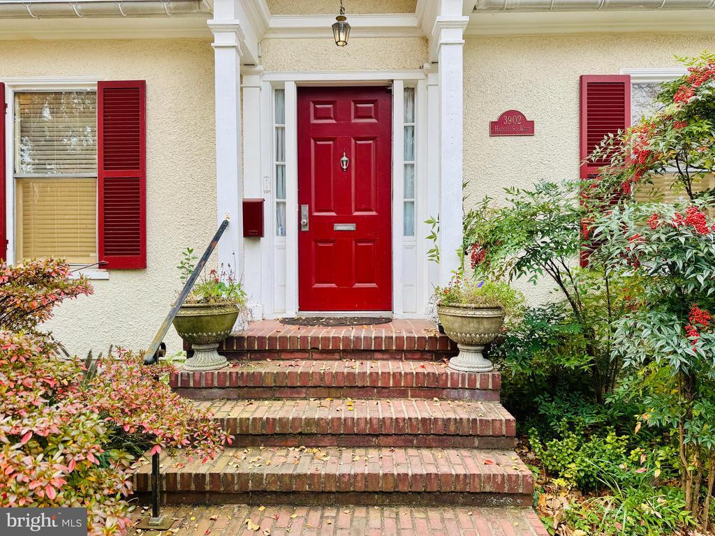 Foto principal - 3902 Hadley Square W