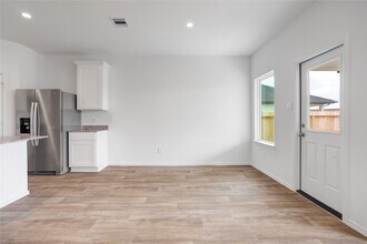 Building Photo - 3907 Windstone Gln Wy