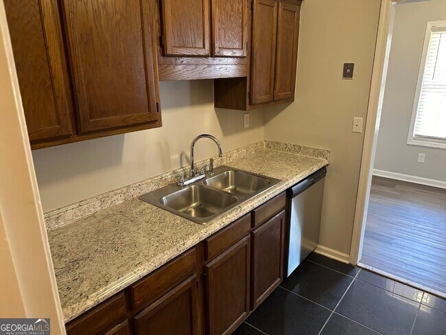 Foto del edificio - 105 Pine Terrace