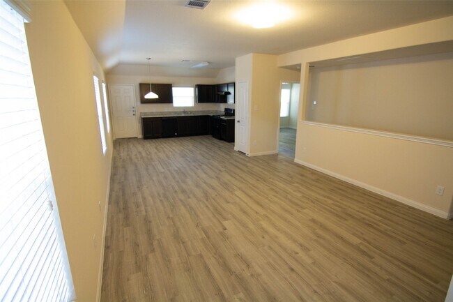 Foto del edificio - 154 Spring Meadows Cir