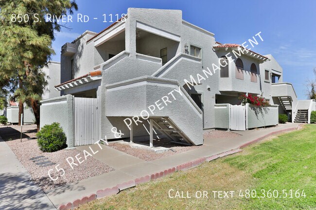 Foto del edificio - 850 S River Dr