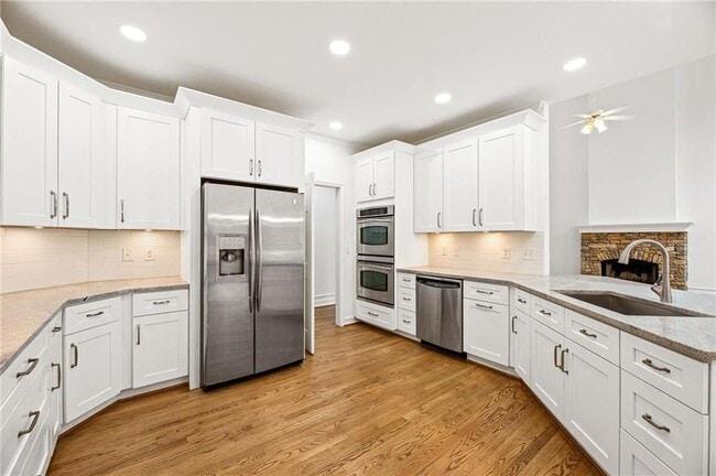 Foto del edificio - 1158 Queensgate Dr SE