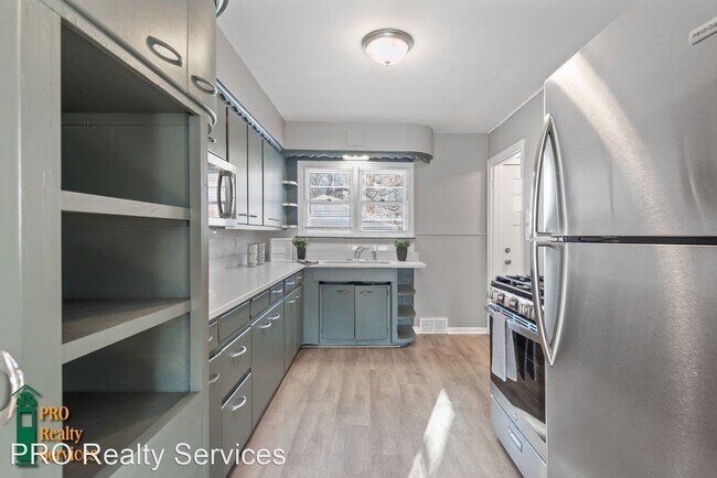 Foto del edificio - 3 br, 1 bath House - 1463 7th St E