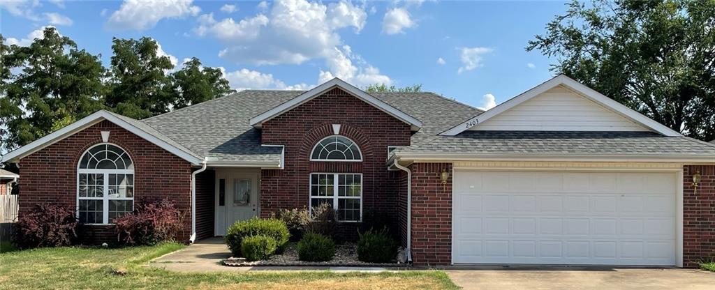 Foto principal - 2403 SW 20th St