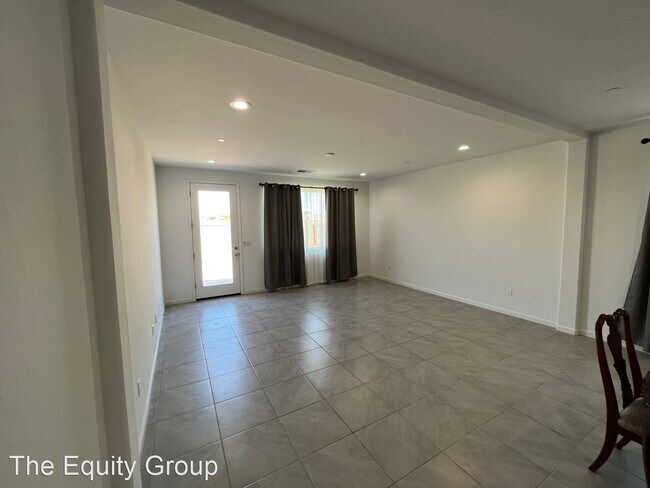 Foto del edificio - 3 br, 2 bath House - 1402 West Porter Ave