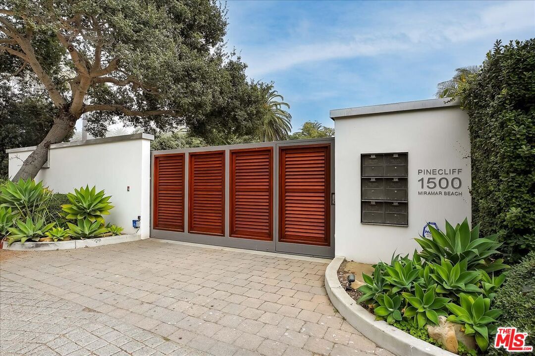 Foto principal - 1500 Miramar Bch