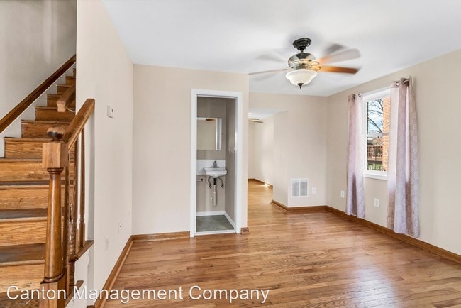 Building Photo - 2 br, 1.5 bath House - 3717 Bayonne Ave.