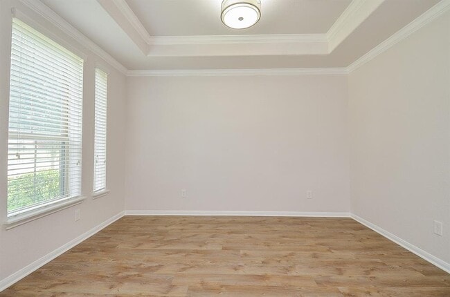 Building Photo - 5610 White Camelia Ct