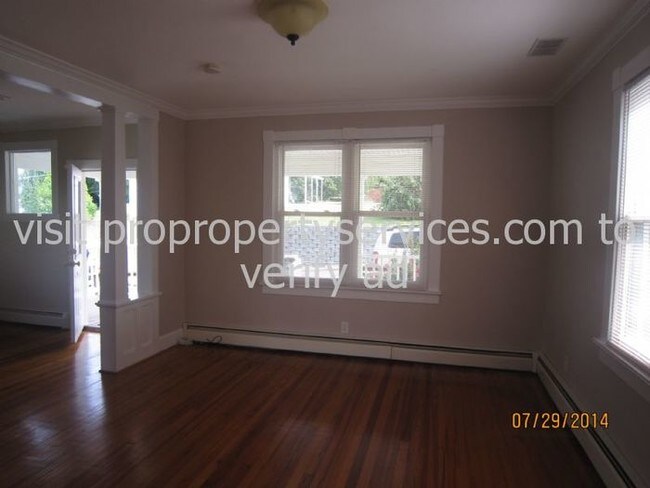 Building Photo - Near Schools, Shopping And Commuter Routes