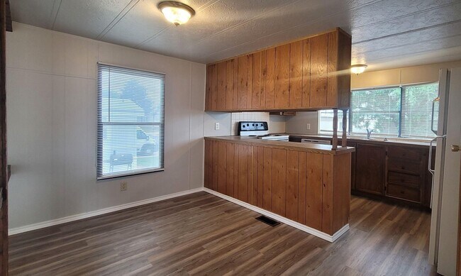 Building Photo - 6801 19th St