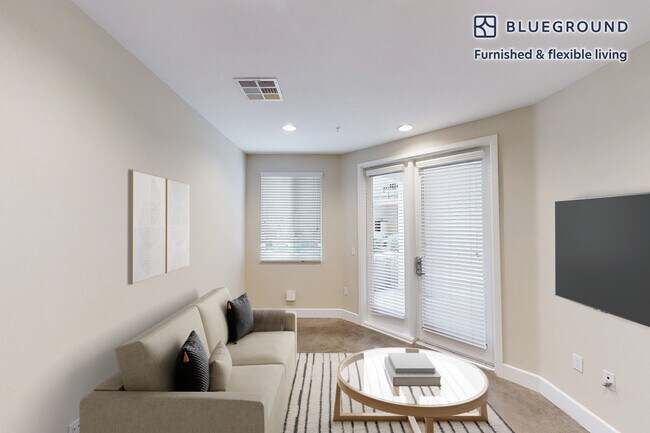 Building Photo - 7400 Center Ave