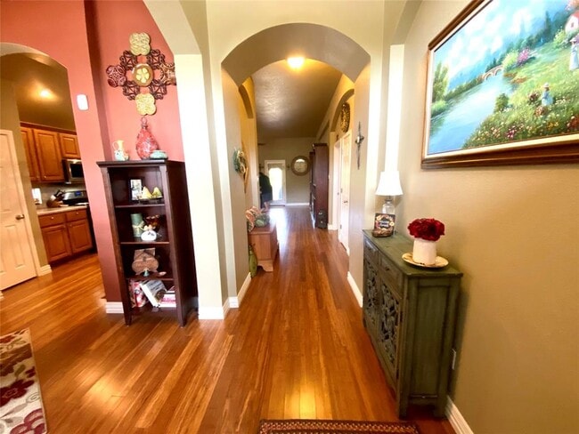 Building Photo - 3701 Turetella Dr