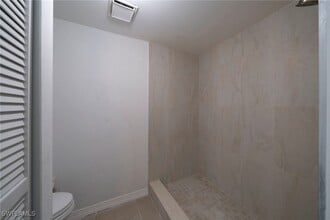 Building Photo - 17451 Silver Fox Dr