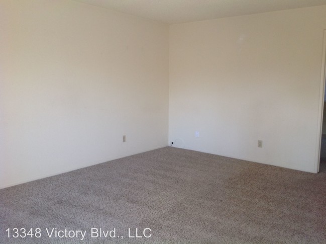 Building Photo - 27606 Violin Canyon Rd
