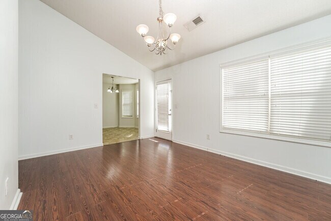 Foto del edificio - 3102 Delaware Loop