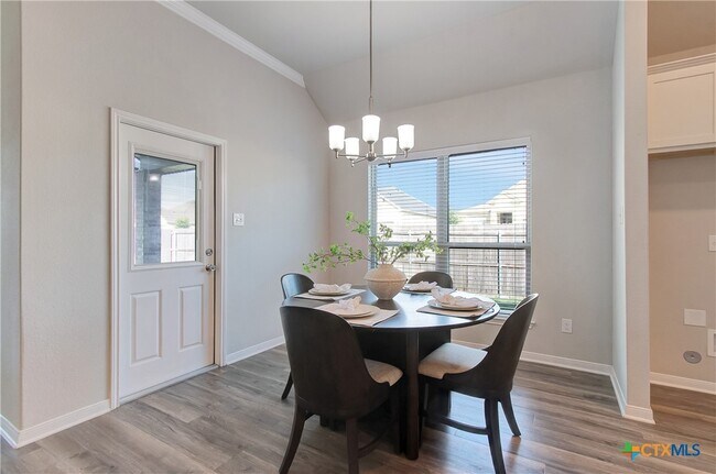 Foto del edificio - 7315 Hammermill Ln