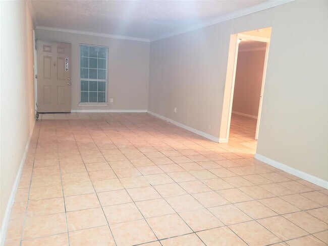 Foto del edificio - 6716 W Fuqua St