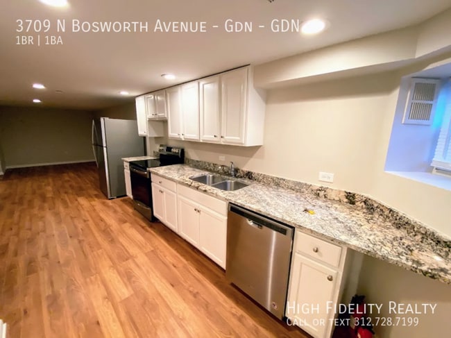 Building Photo - 3709 N Bosworth Ave