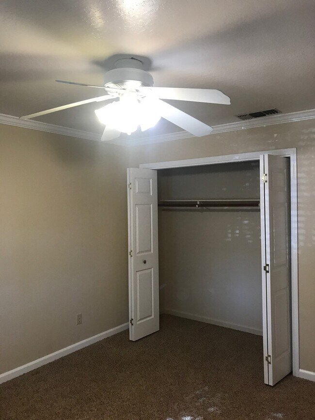 Building Photo - Everything You Need and Want to Call Home!