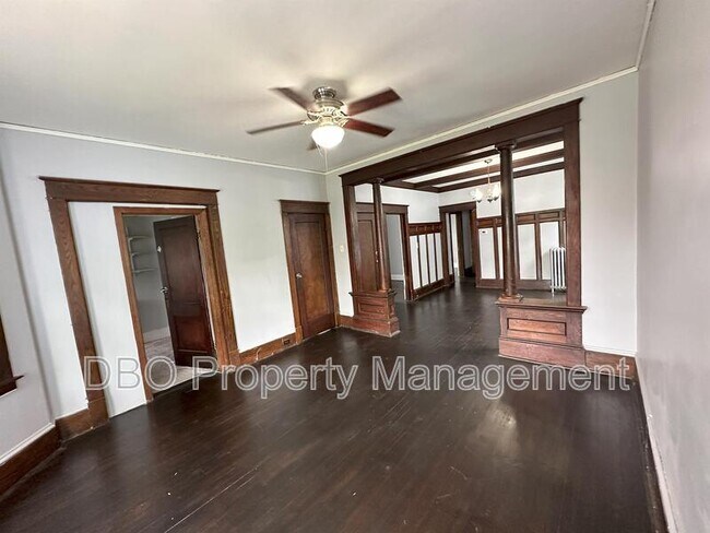 Foto del edificio - 825 Myrtle Ave