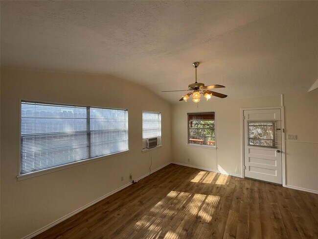 Foto del edificio - 17303 E Darleen Dr