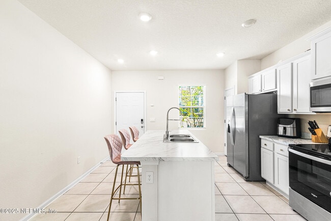 Building Photo - 2846 Black Buck Cir