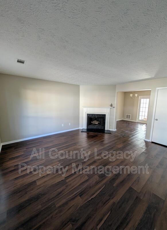 Foto del edificio - 5702 Wells Cir