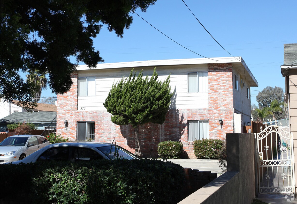 Building Photo - 375 G St