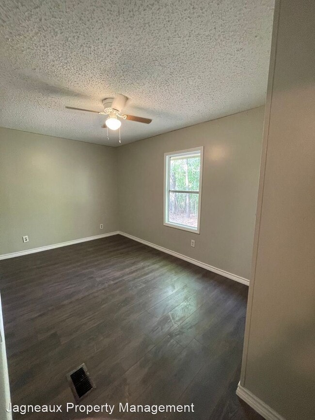 Building Photo - 3 br, 2 bath House - 170 Ronnie Nix Rd