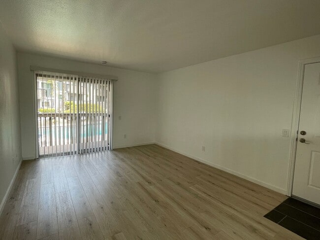 Building Photo - 6333 College Grove Way