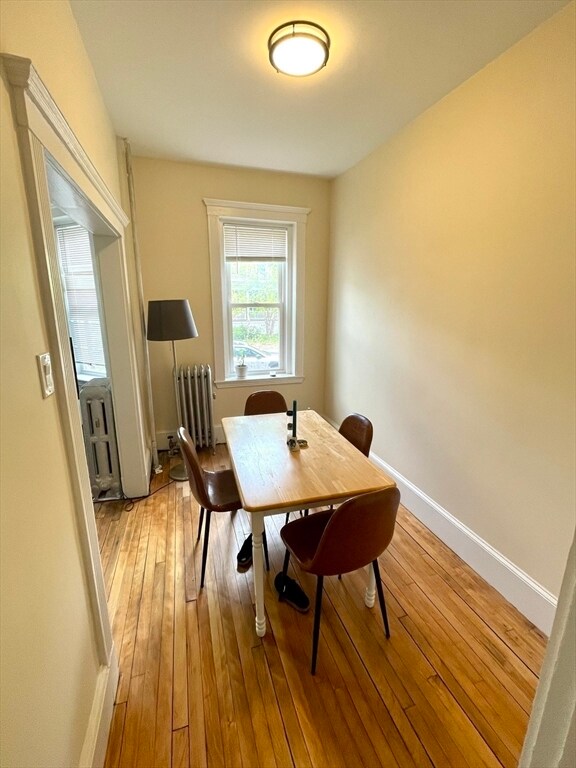 Foto del edificio - 102 Trowbridge St