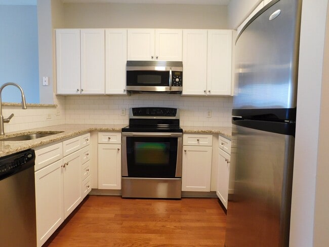 Foto del edificio - 1315 East Blvd