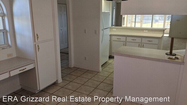 Foto del edificio - 5826 Princess Caroline Pl