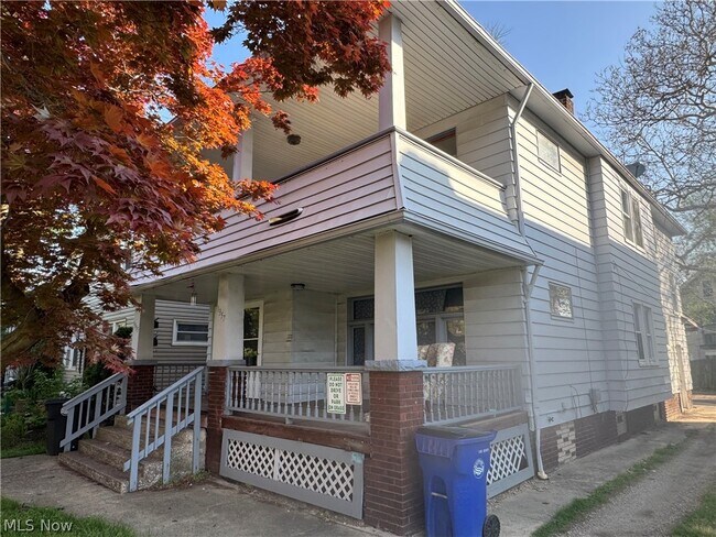 Foto del edificio - 1355 West Blvd