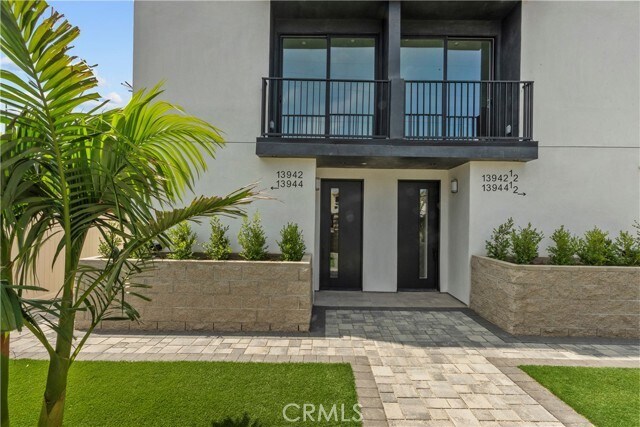 Foto del edificio - 13942 Vanowen St