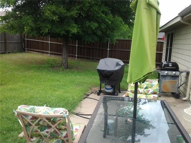 Building Photo - 2825 Mesa Valley Dr