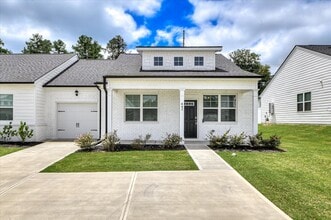 Building Photo - 842 Feldspar