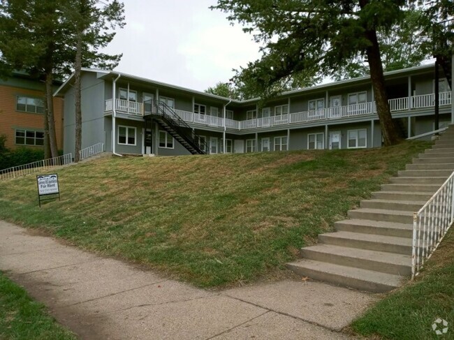 Building Photo - Gateway Hill- 1731 High St.