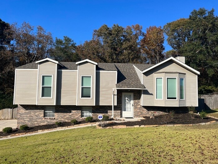 Primary Photo - 329 Willow Glen Ct Alabaster, AL 35007