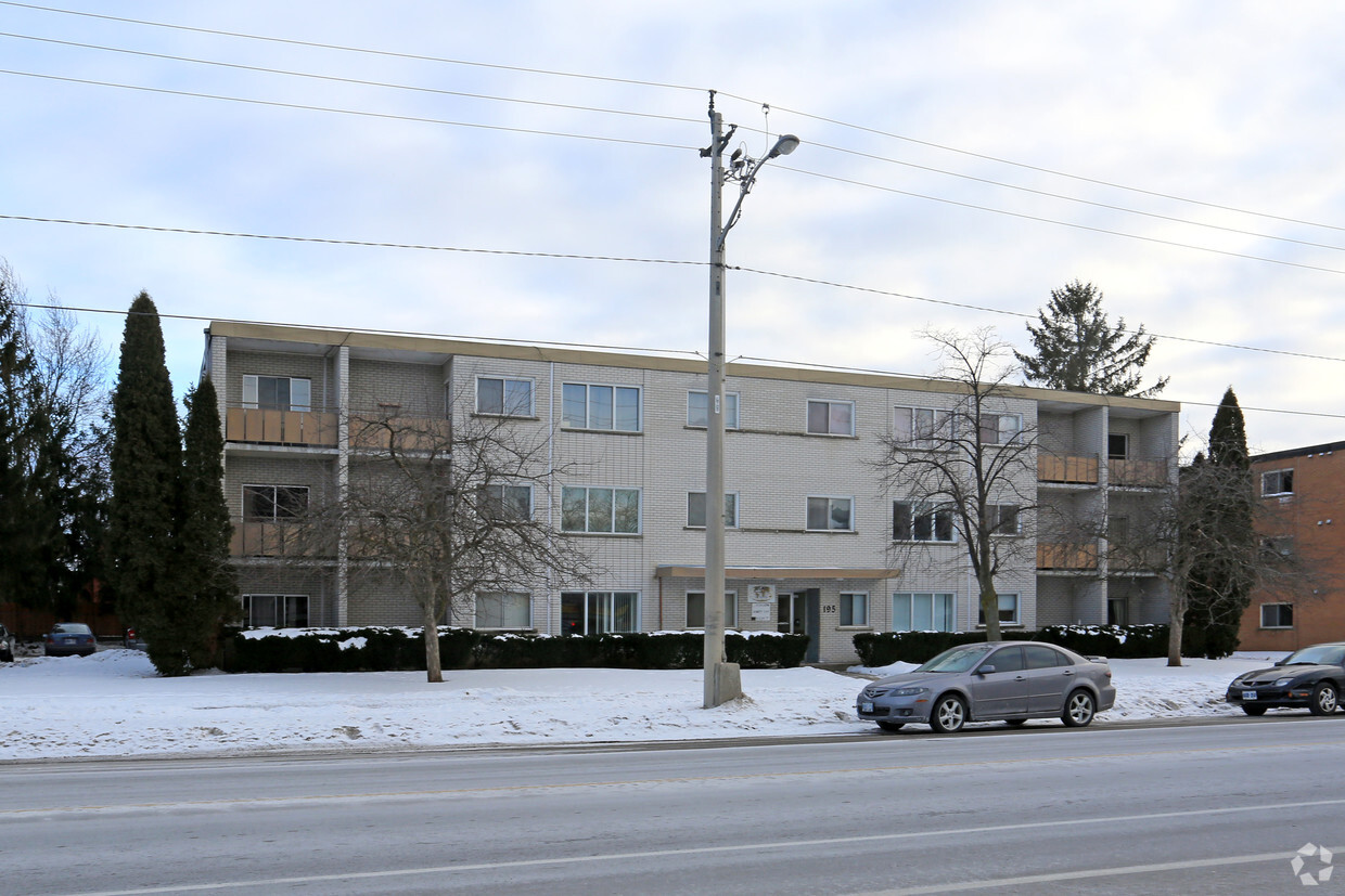 Photo du bâtiment - 195 Lorraine Ave