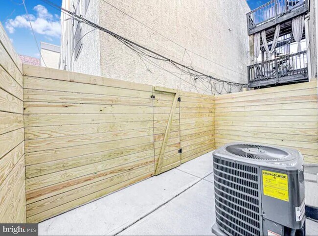 Foto del edificio - 614 S 15th St