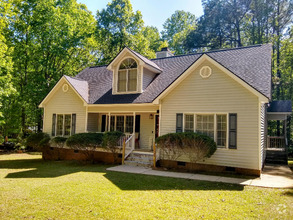 Building Photo - 523 S Mead Dr
