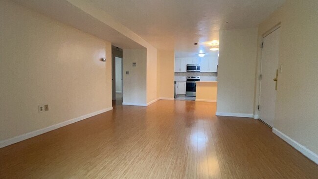 Foto del edificio - 354 Neponset St